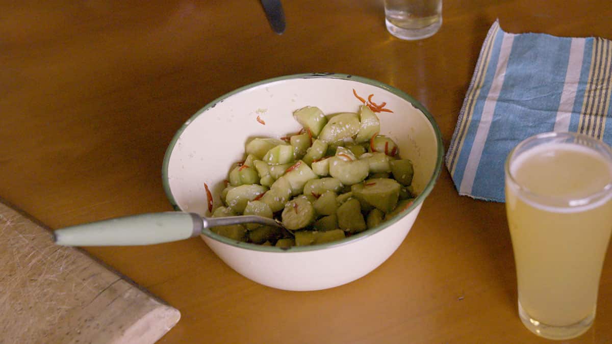 Chinese stir- fried potato with mountain pepper 