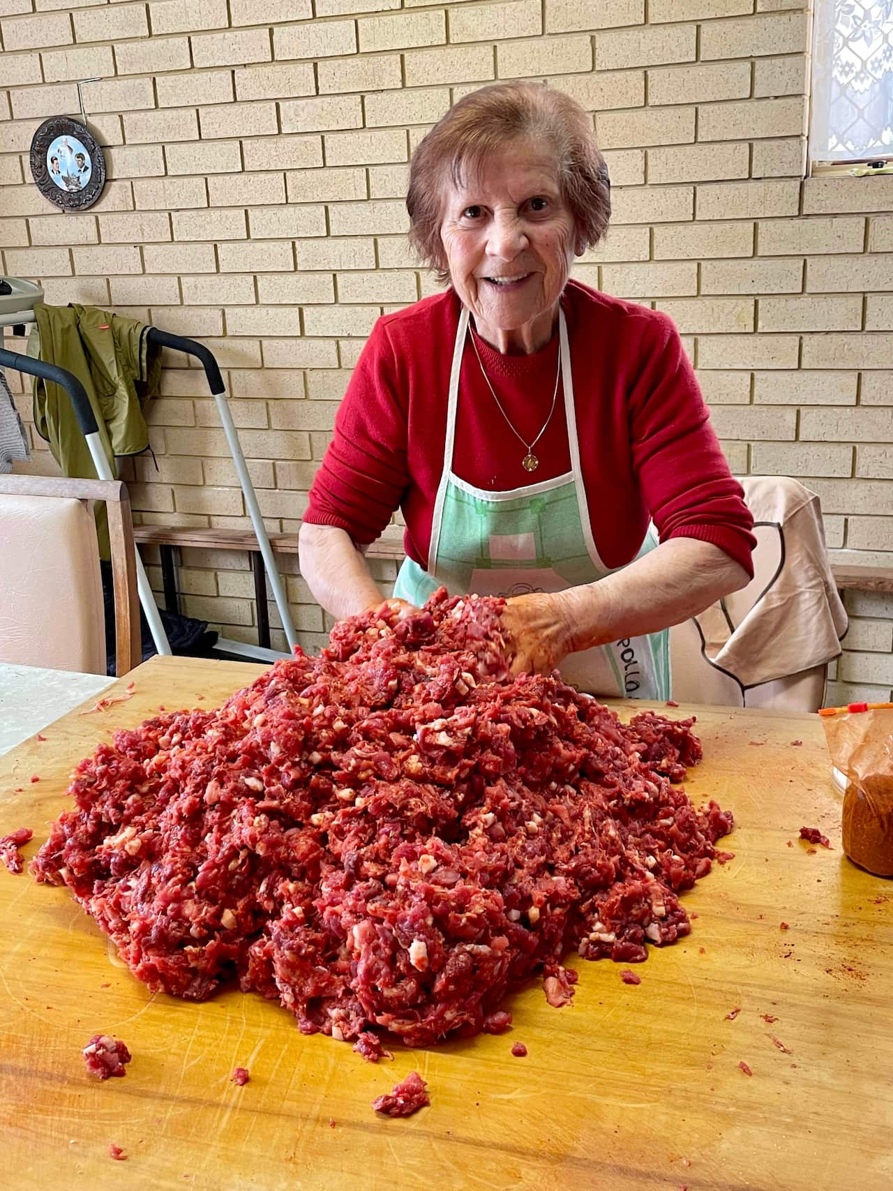 Sausage making with Giuseppina Mercadante