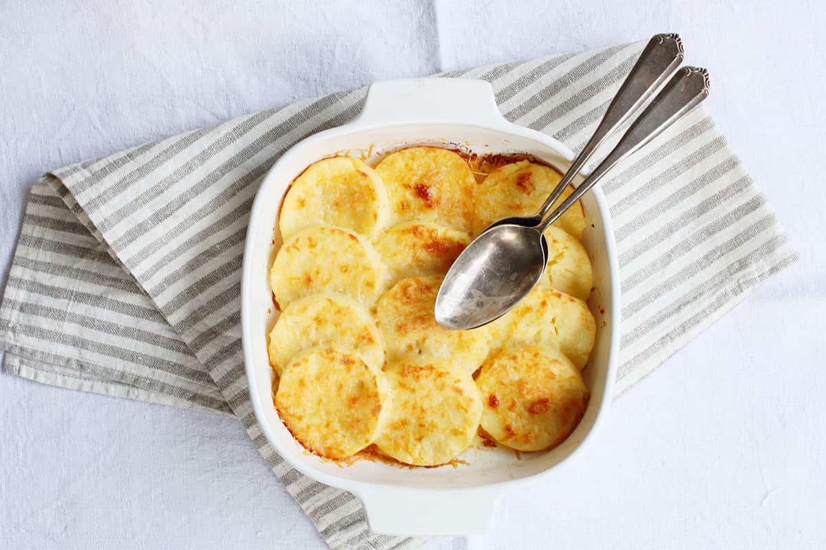 Roman-style semolina gnocchi (gnocchi alla Romana)