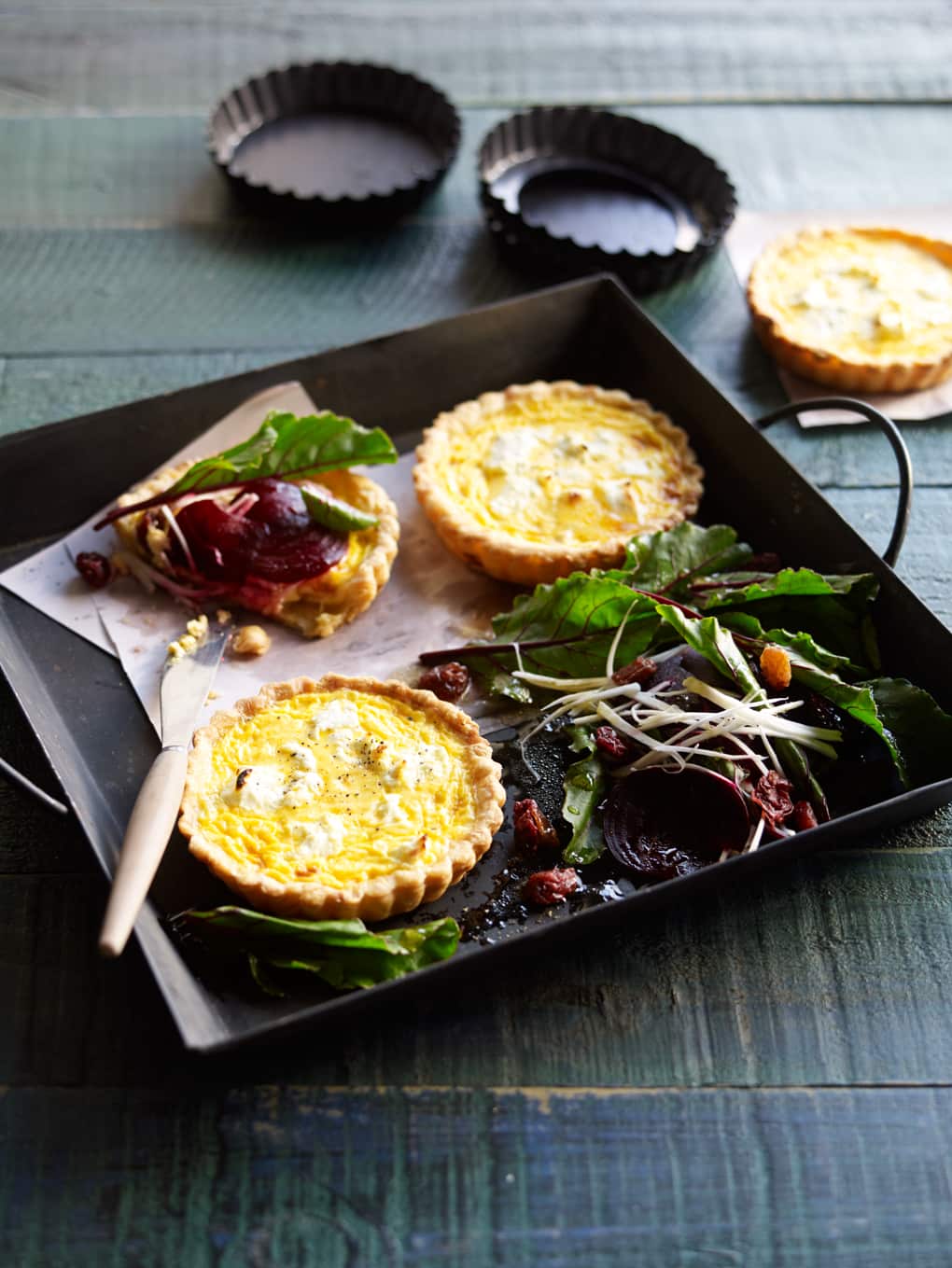 Goat's cheese tarts with beetroot salad