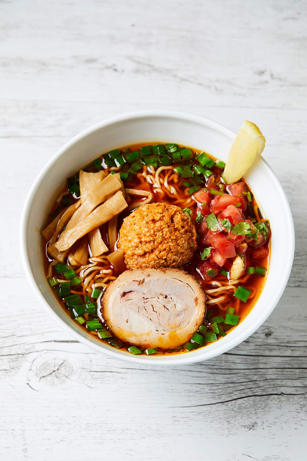 Ramen master Shigemi Kawahara is making a charred ramen the Fukuoka way.