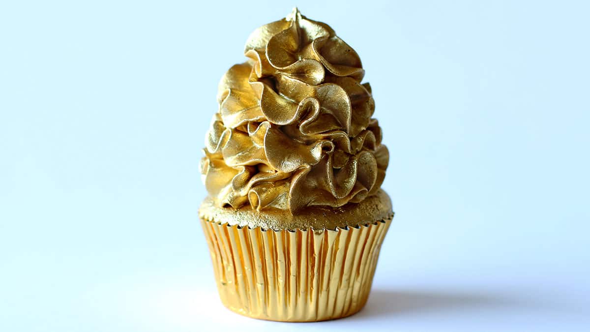 Gold cupcakes