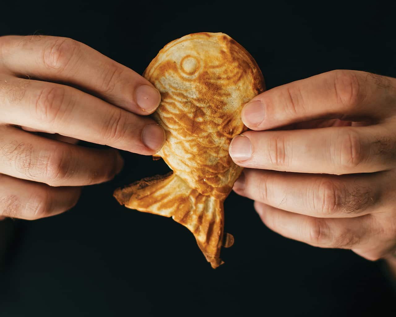 Goldfish bread (bungeoppang)