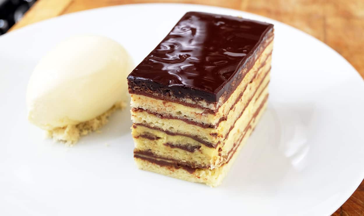 Guillaume Brahimi's opera gateau