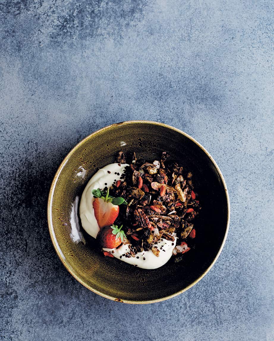 Cacao & black tahini granola