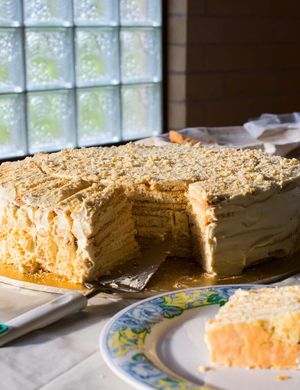 Home-style layer cake
