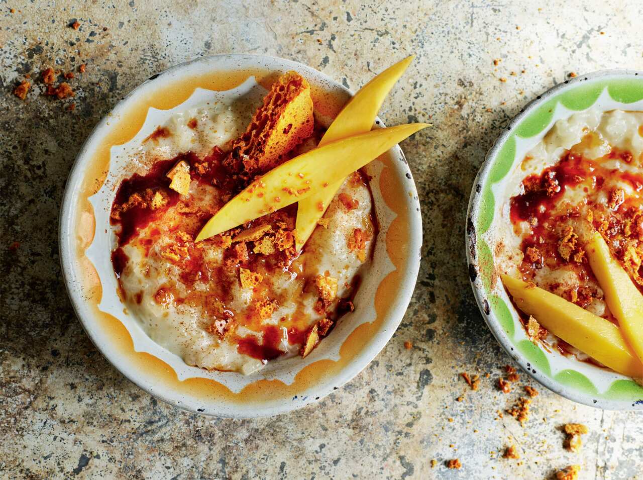 Mexican rice pudding with honeycomb