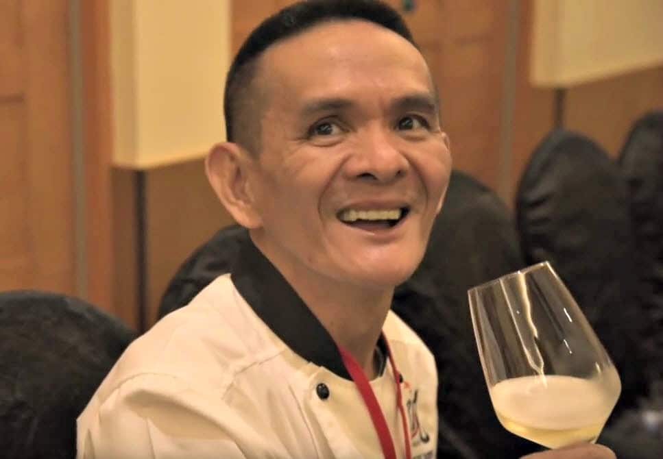 Chan Hong Meng celebrates at the Michelin Guide Singapore Gala Dinner.