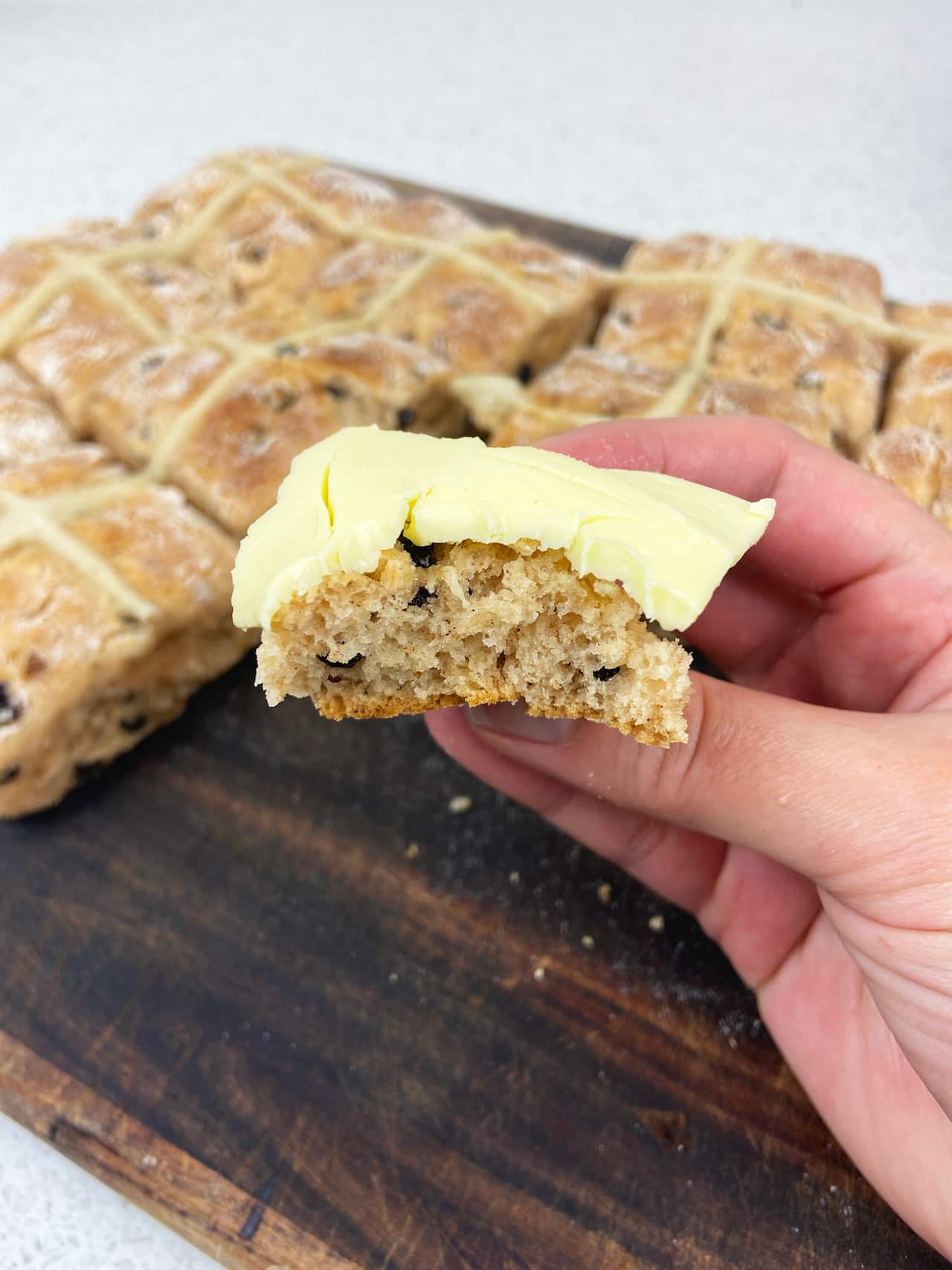 Hot cross scones