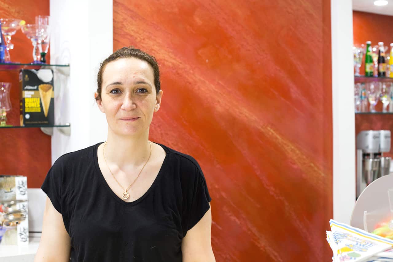 Ice Cafe Rovena Xeba