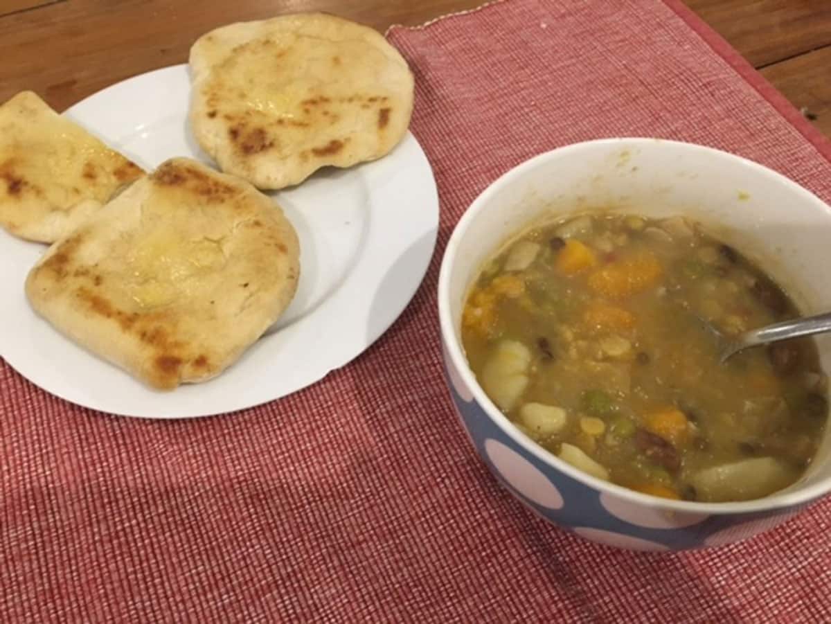 Bean soup and damper