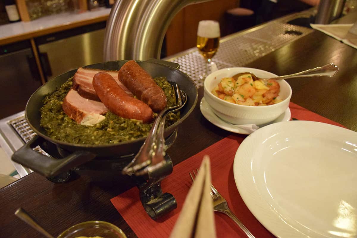 Kale and pinkelwurst.