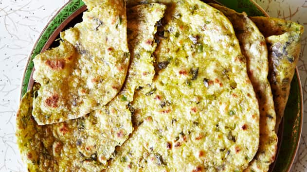 Spiced flatbread (methi paratha)
