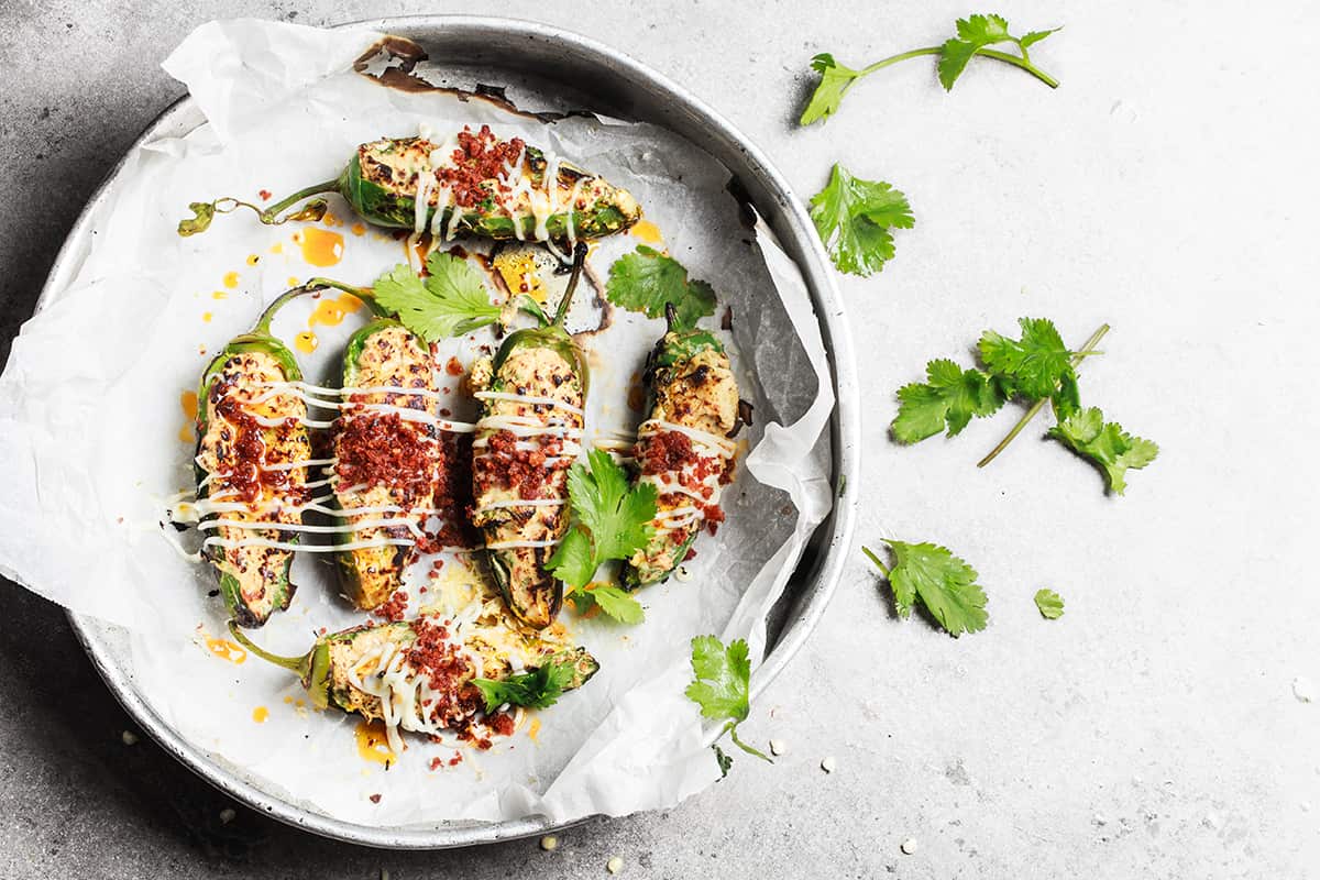 Stuffed jalapeno with chorizo crumbs