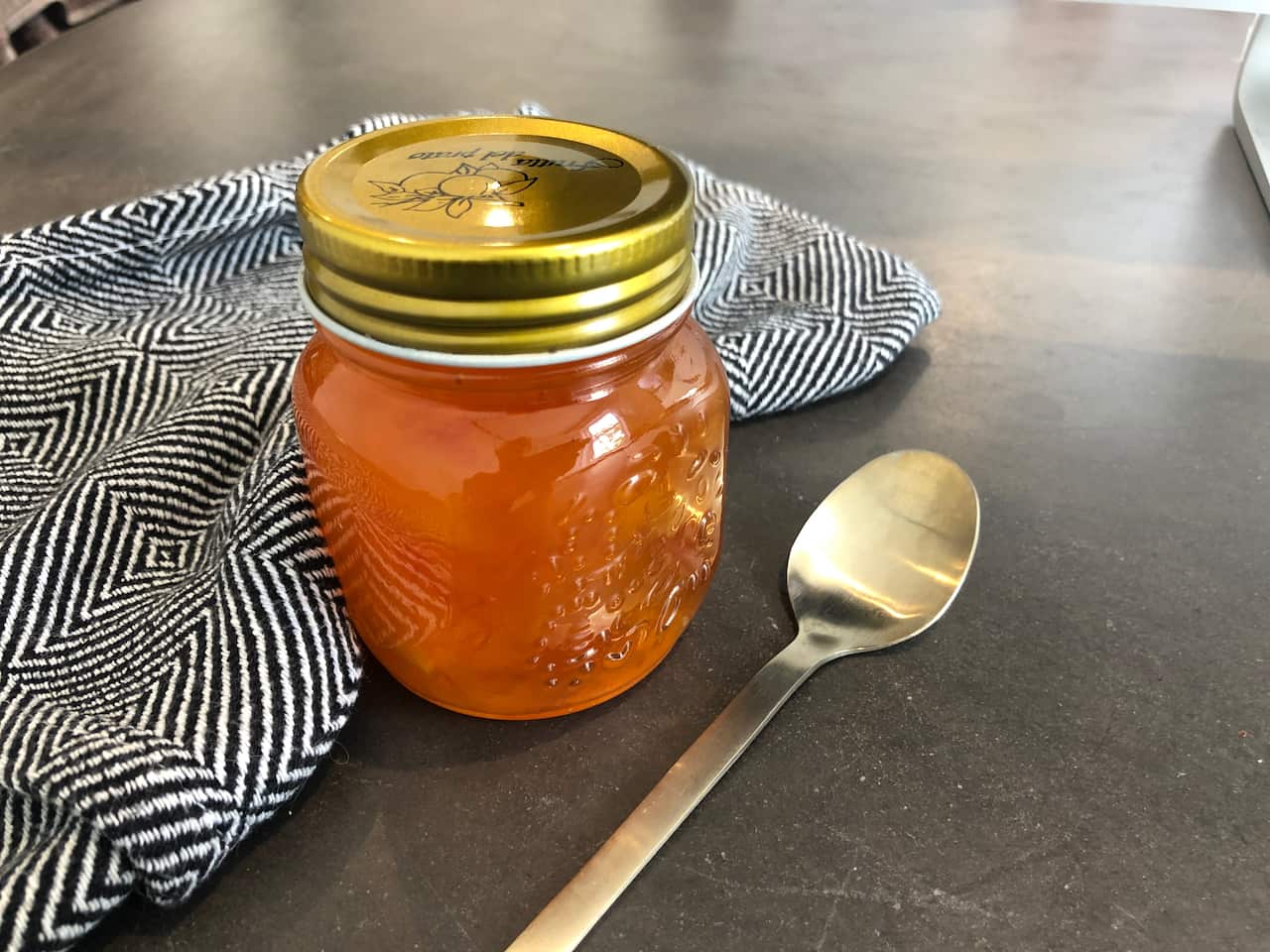 Grapefruit marmalade