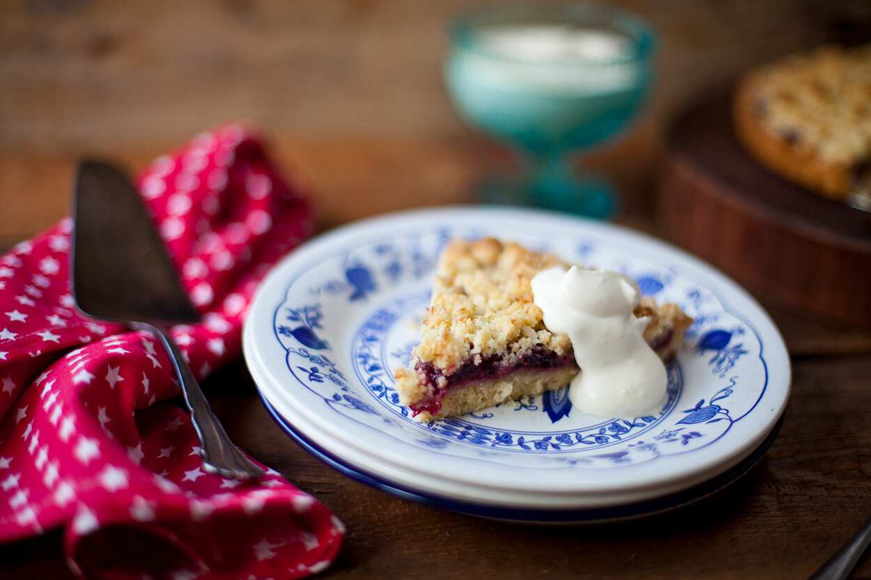 Jam jumble crumble tart