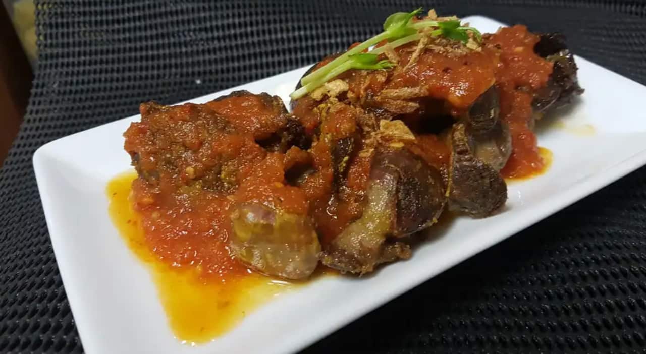 Konro rica at Manise Cafe.