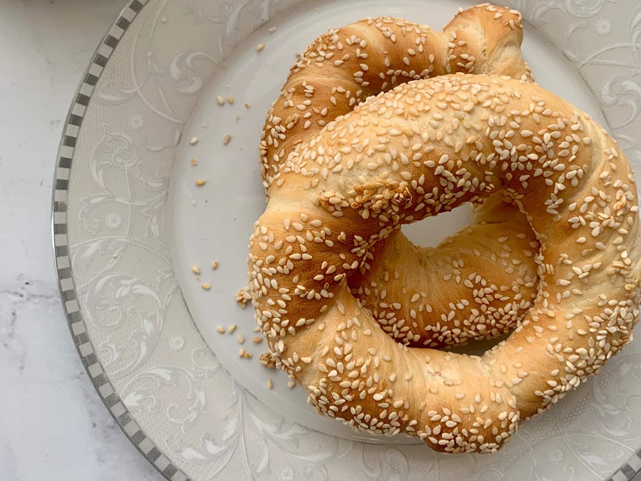 koulouri by Kelly Michelakis