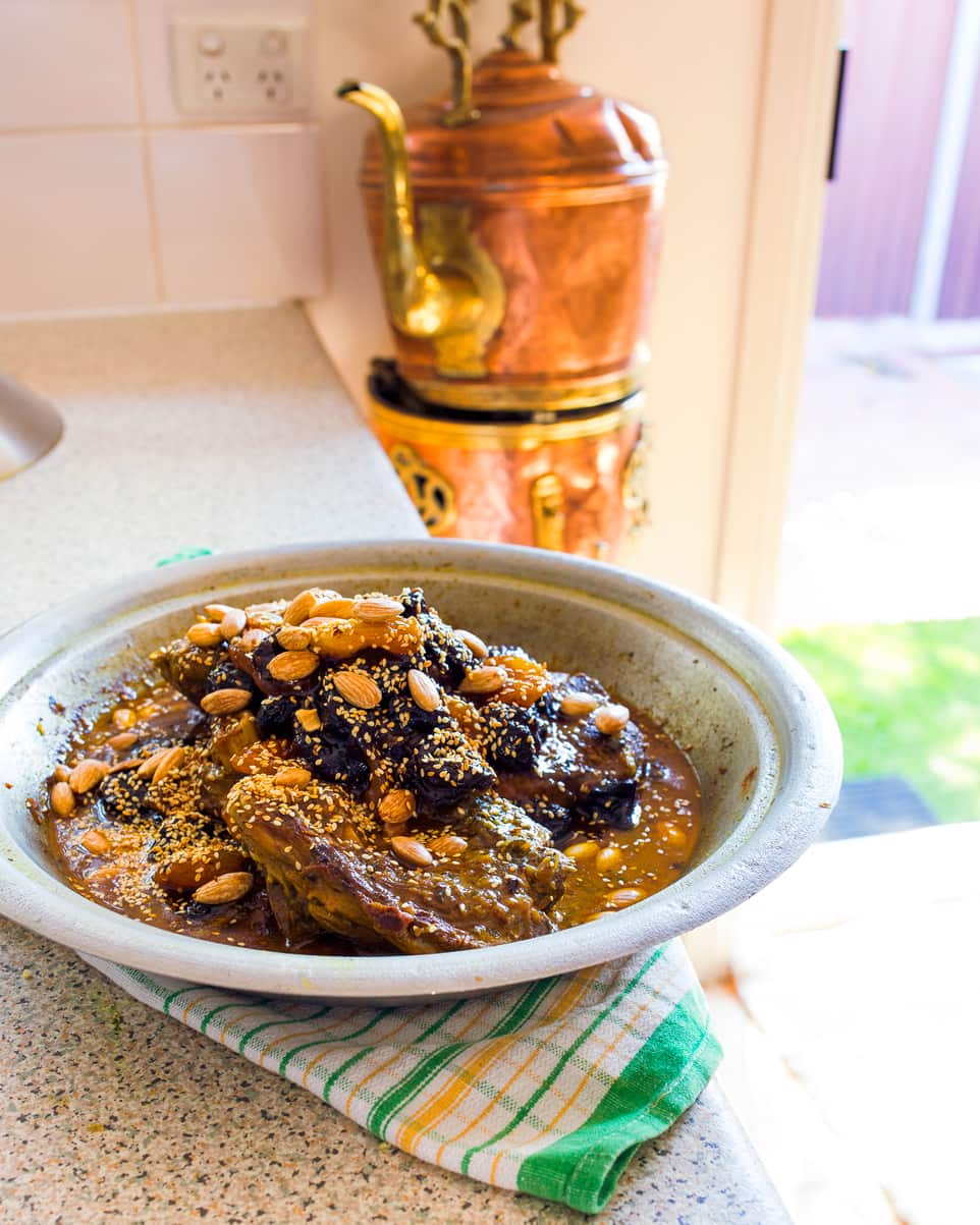 Lamb tagine with stewed apricots and prunes (mrouzia)