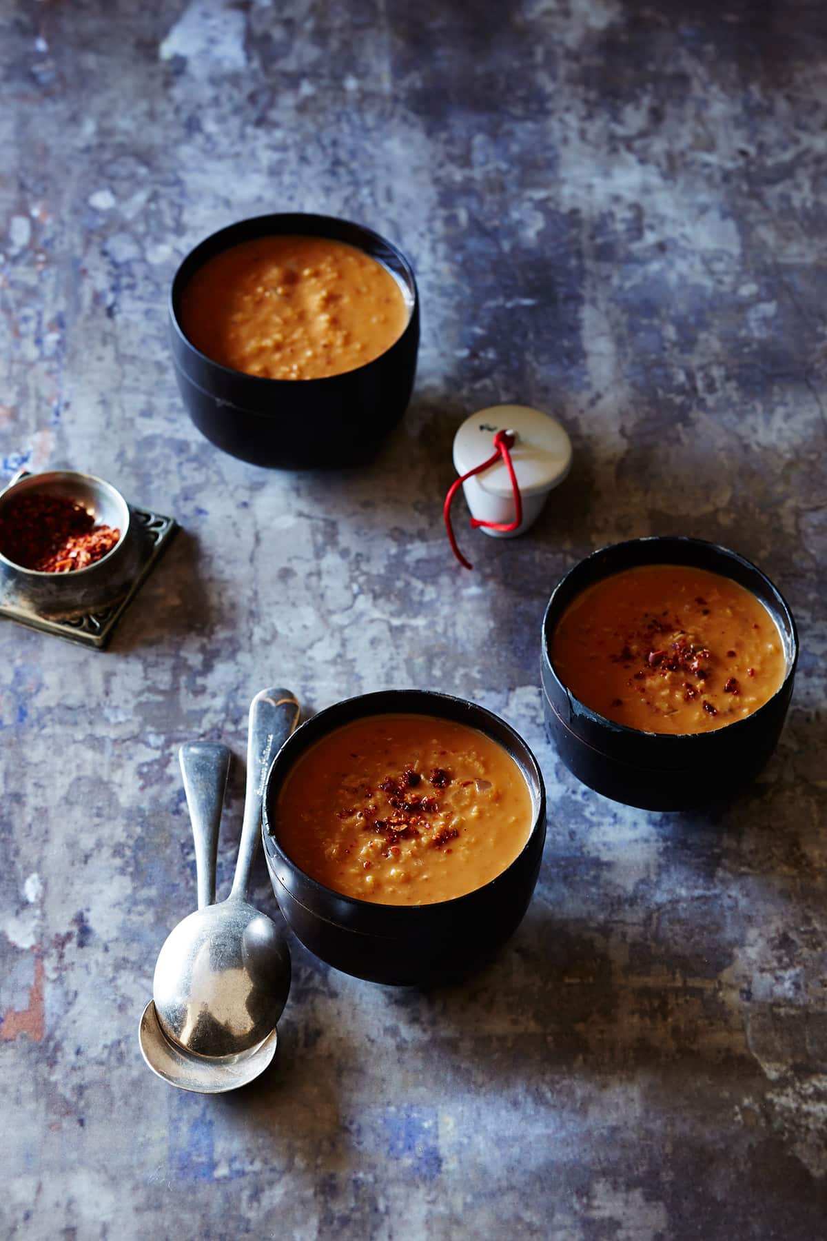 Red lentil soup with milk (sütlü mercimek çorbasi)