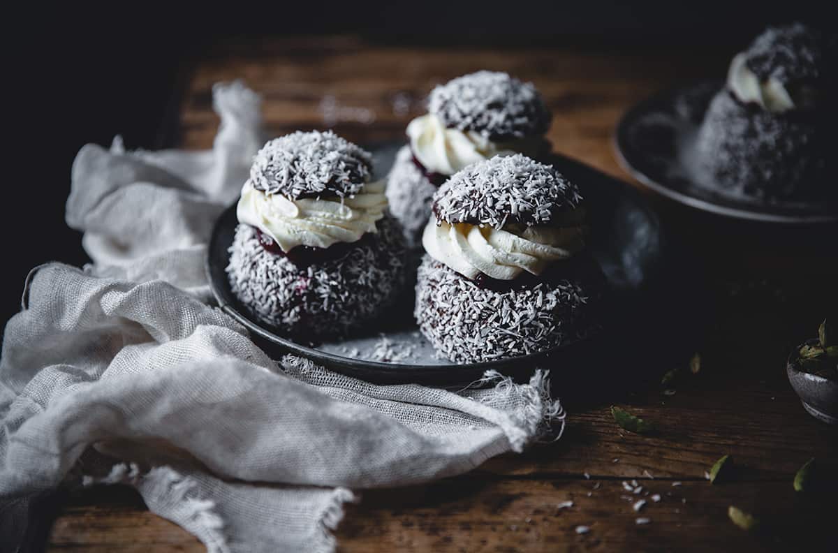 Lamington semlor