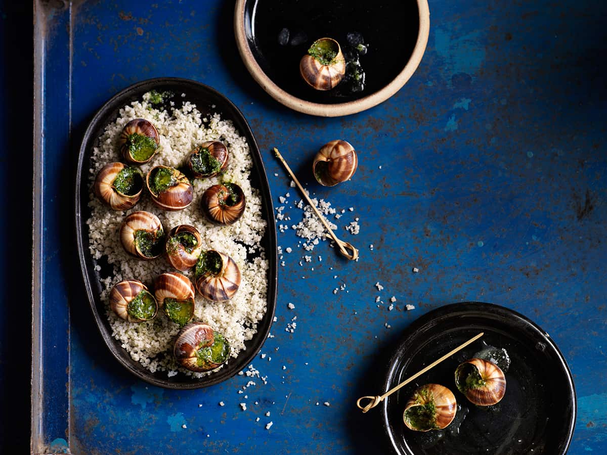 Snails cooked in a coriander and Thai basil butter (escargots au beurre de coriandre et basilic Thaïlandais)