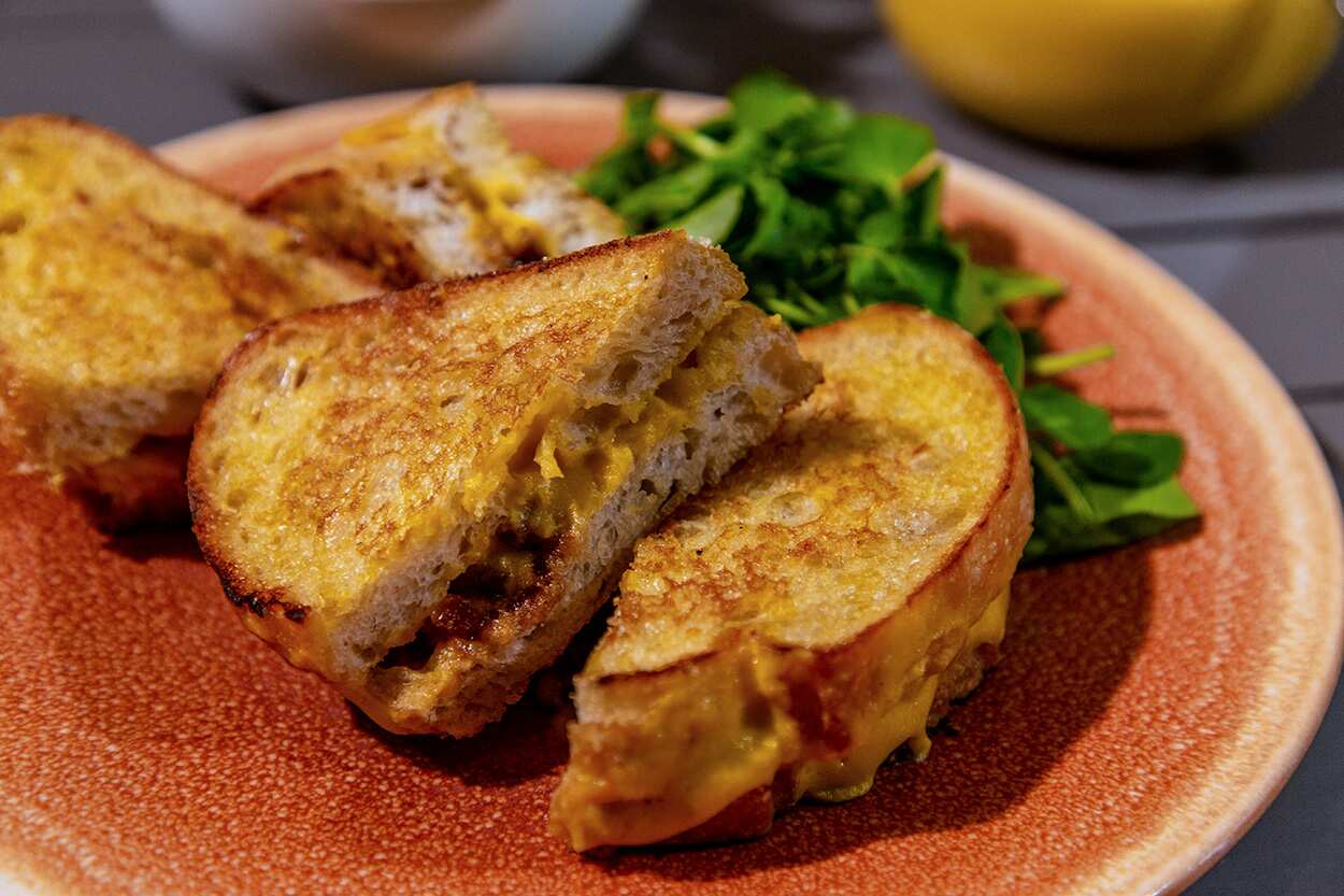 Living on the Veg cheese toasties