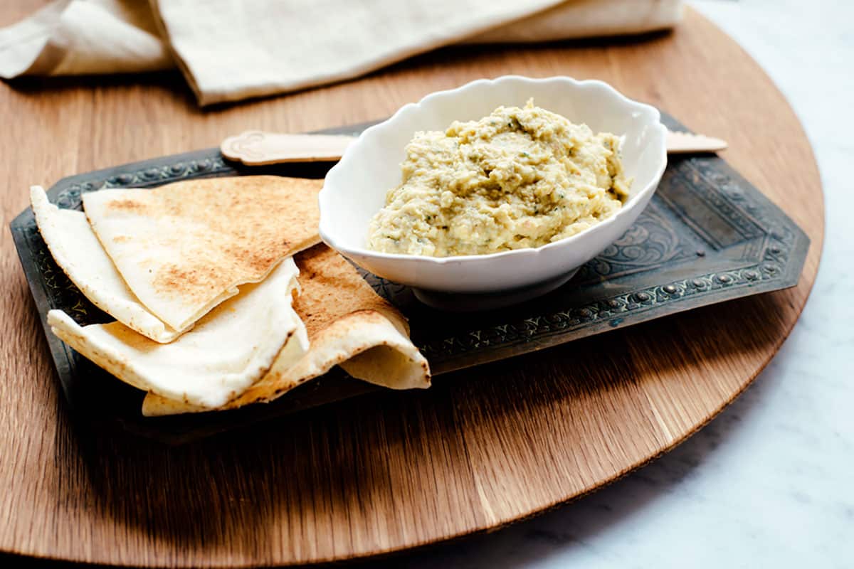 Macadamia hummus