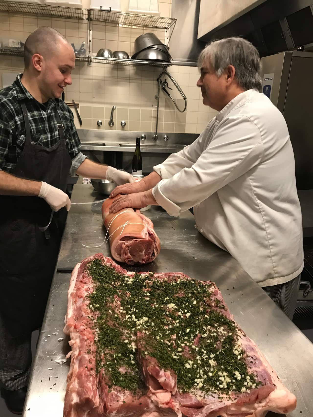 stefano de pieri making porchetta