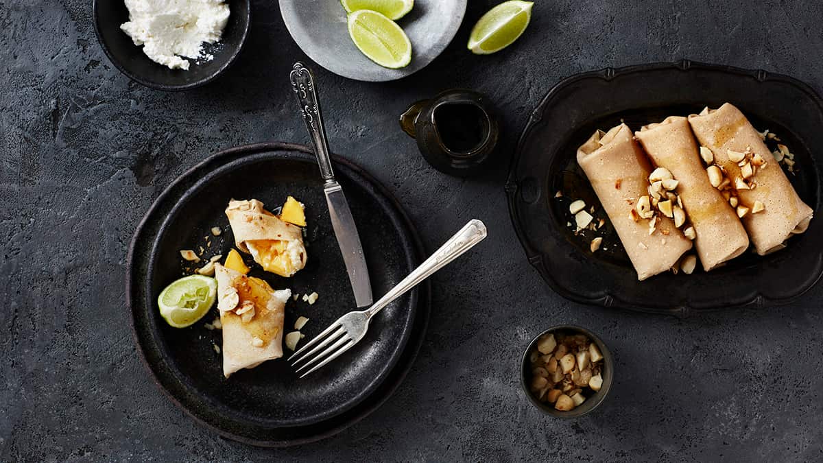Buckwheat crepes with mango