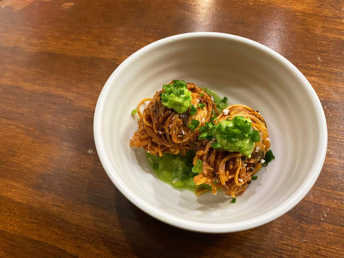 Taro fritters and green chilli 