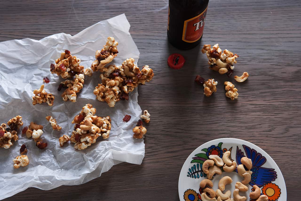 maplebaconcashew2_180614.jpg