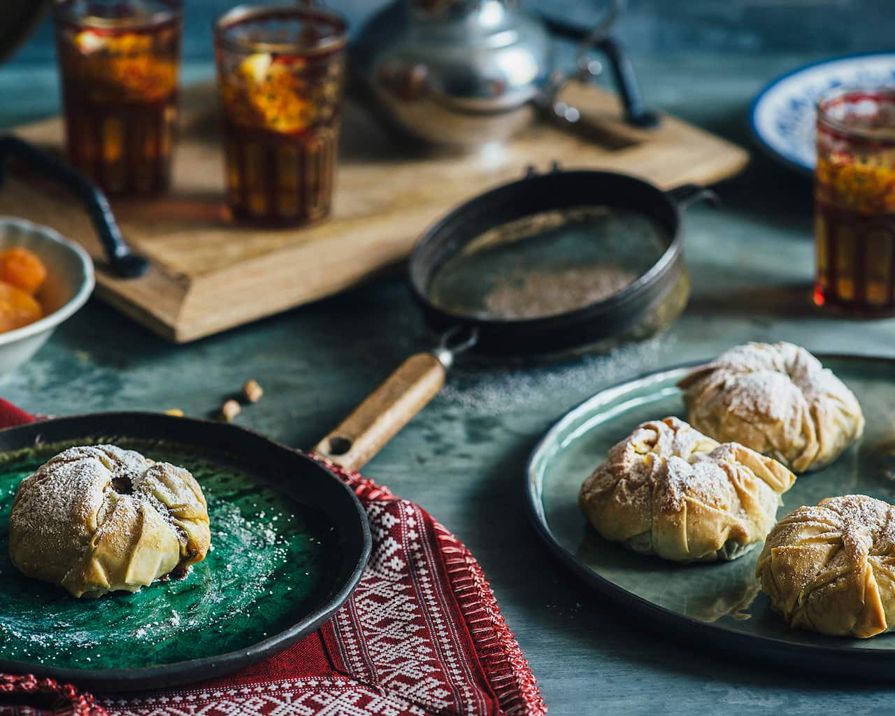 Mini chicken pastillas