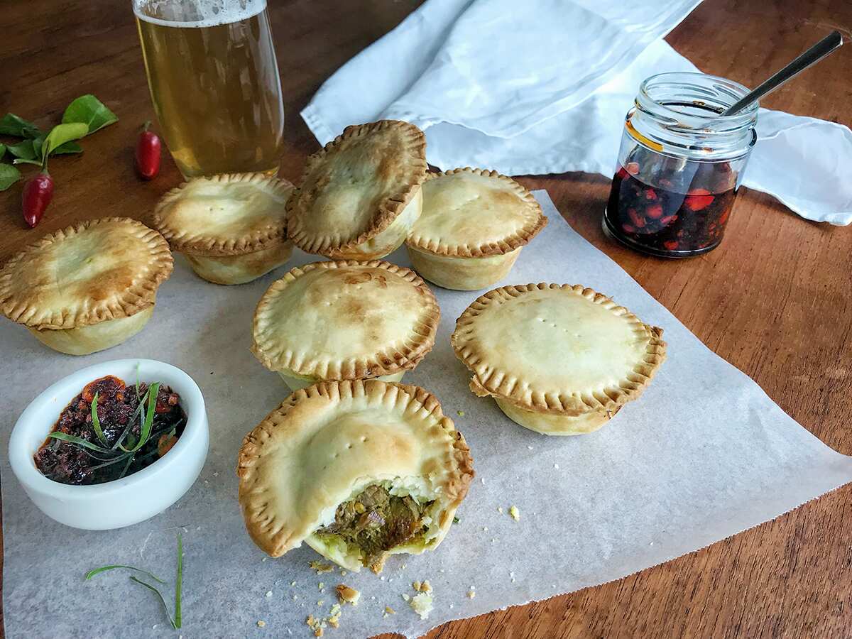 Beef rendang pies