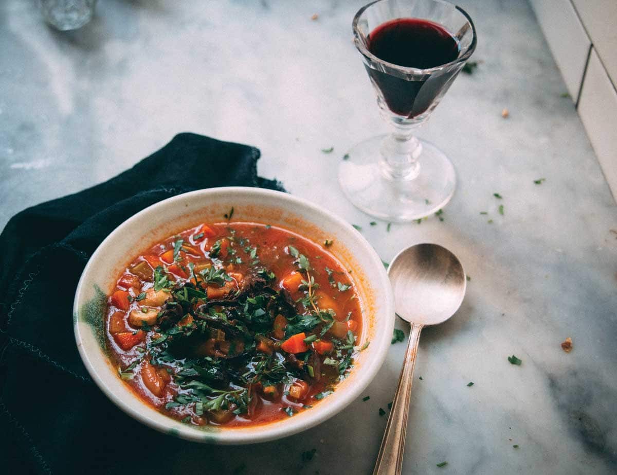 Mushroom and spelt soup