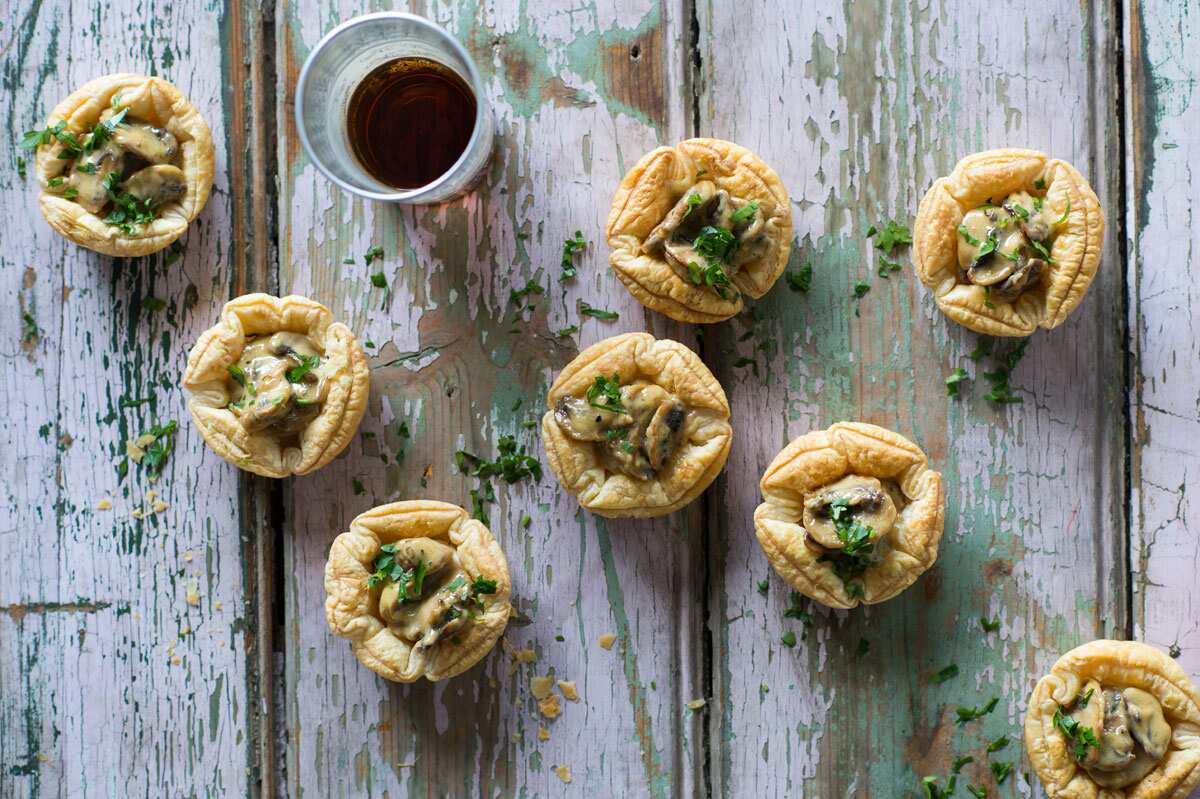 Mushroom sherry tarts
