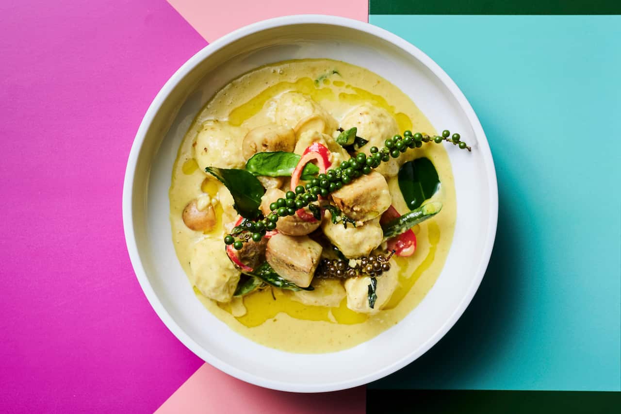 Suwisa Phoonsang Thai green curry Naga