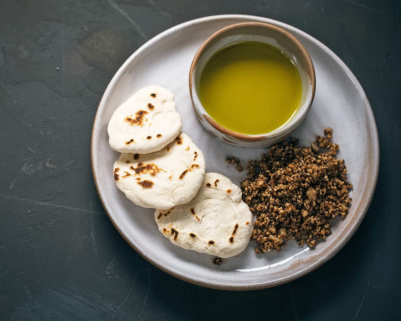 Native dukkah with Johnny cakes