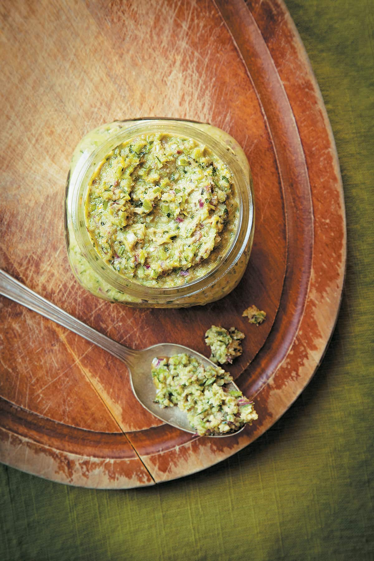 Kale stem pesto