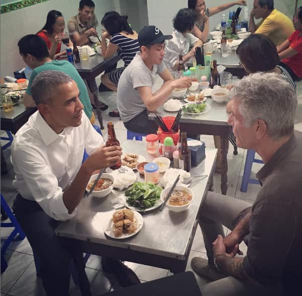 US President Barack Obama and chef Anthony Bourdain