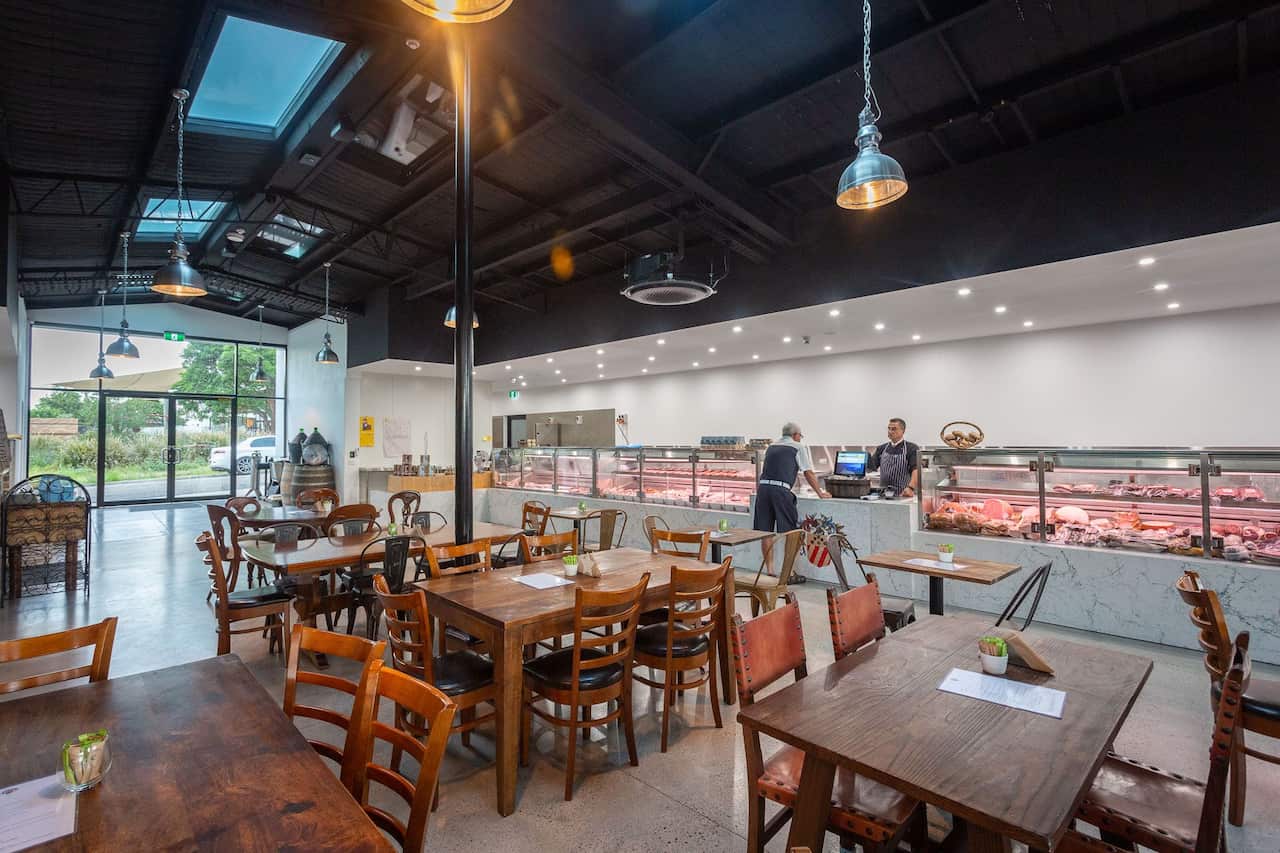 Pinos' Dolce Vita Fine Foods 