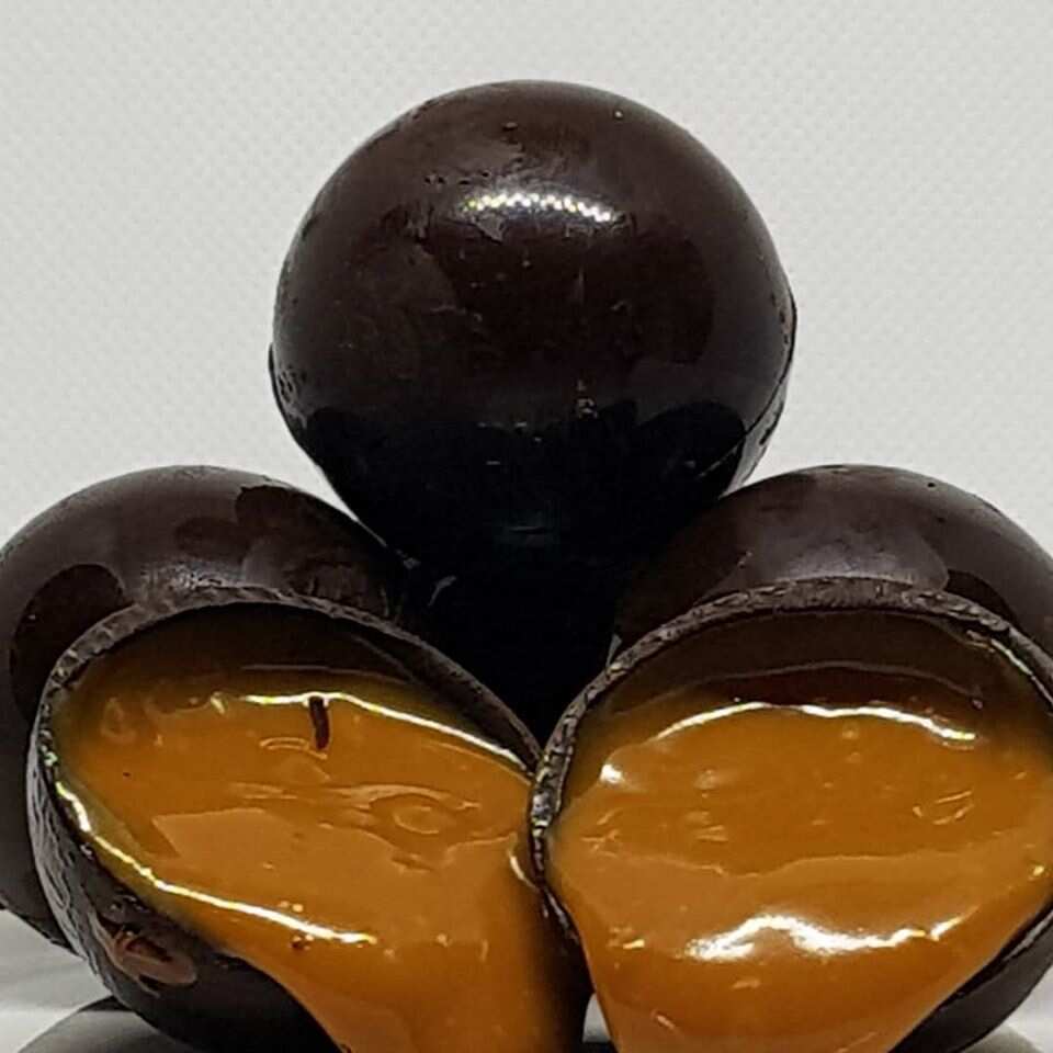 Origin Chocolate hot chocolate bomb