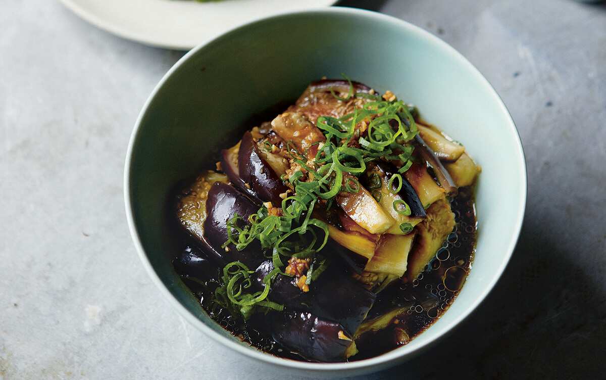 Cool steamed aubergine