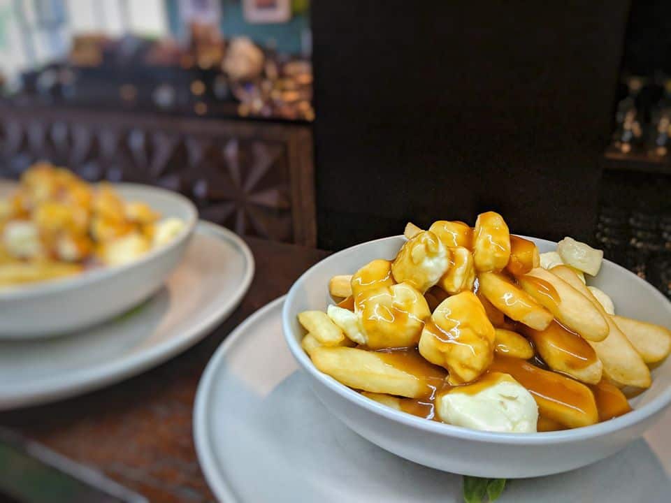 Panache bistro poutine