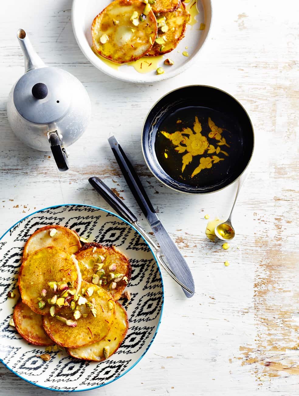 Pancakes with saffron syrup