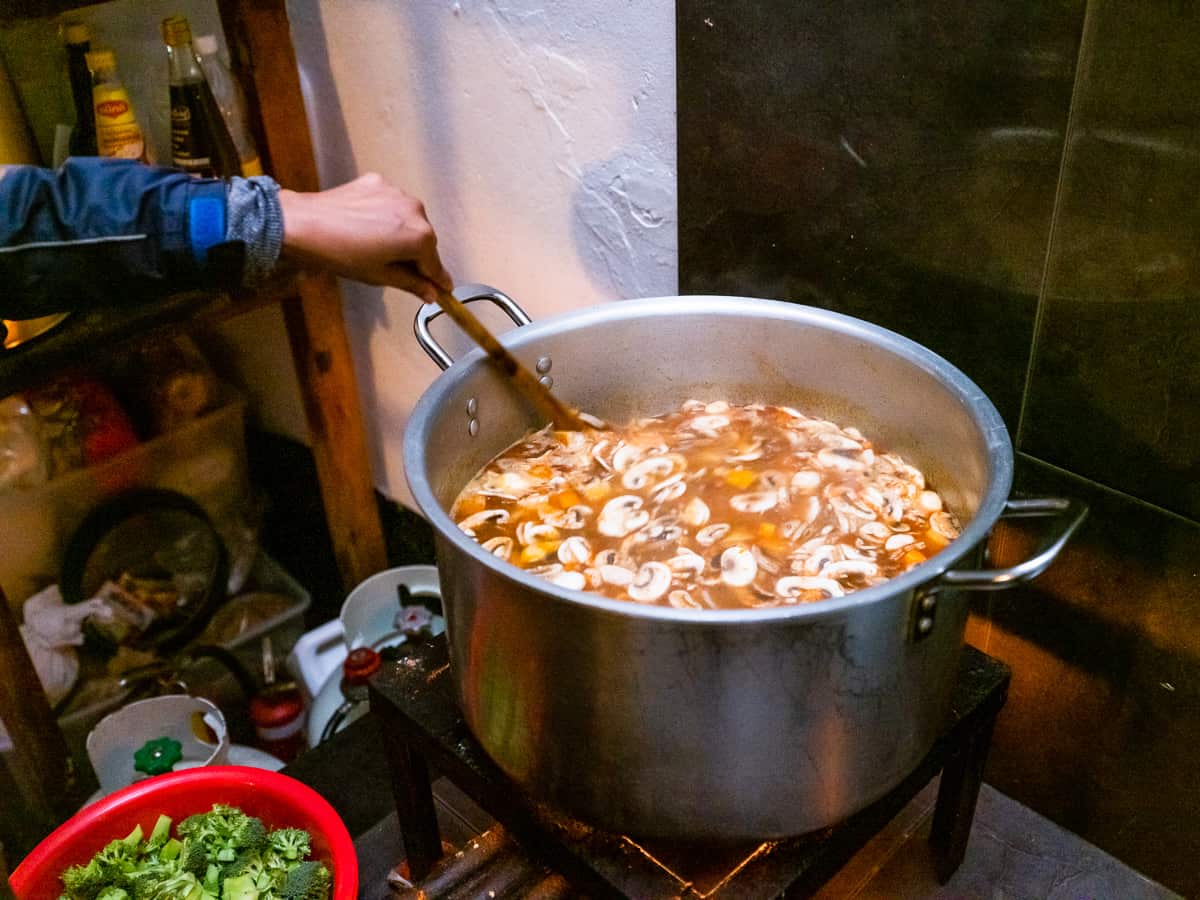 Human Soup of Kindness - refugee work and feed vulnerable