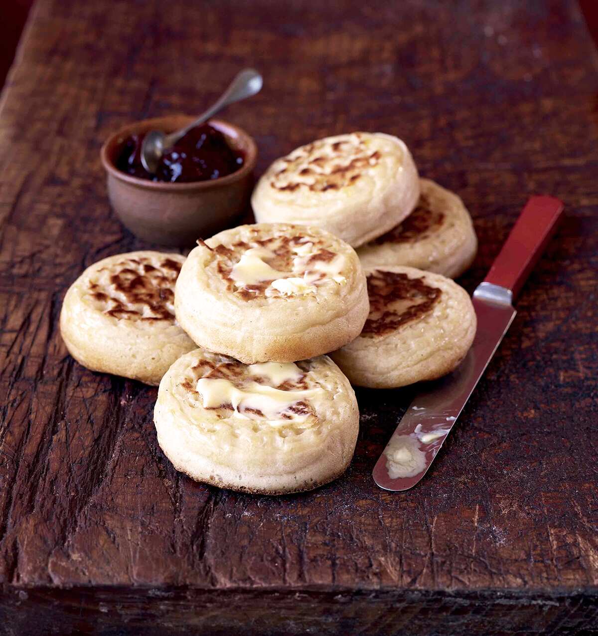 Paul Hollywood's crumpets
