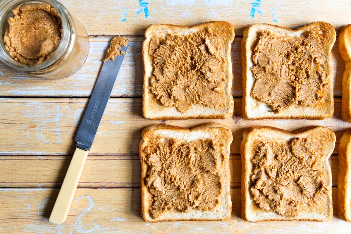 Homemade peanut butter