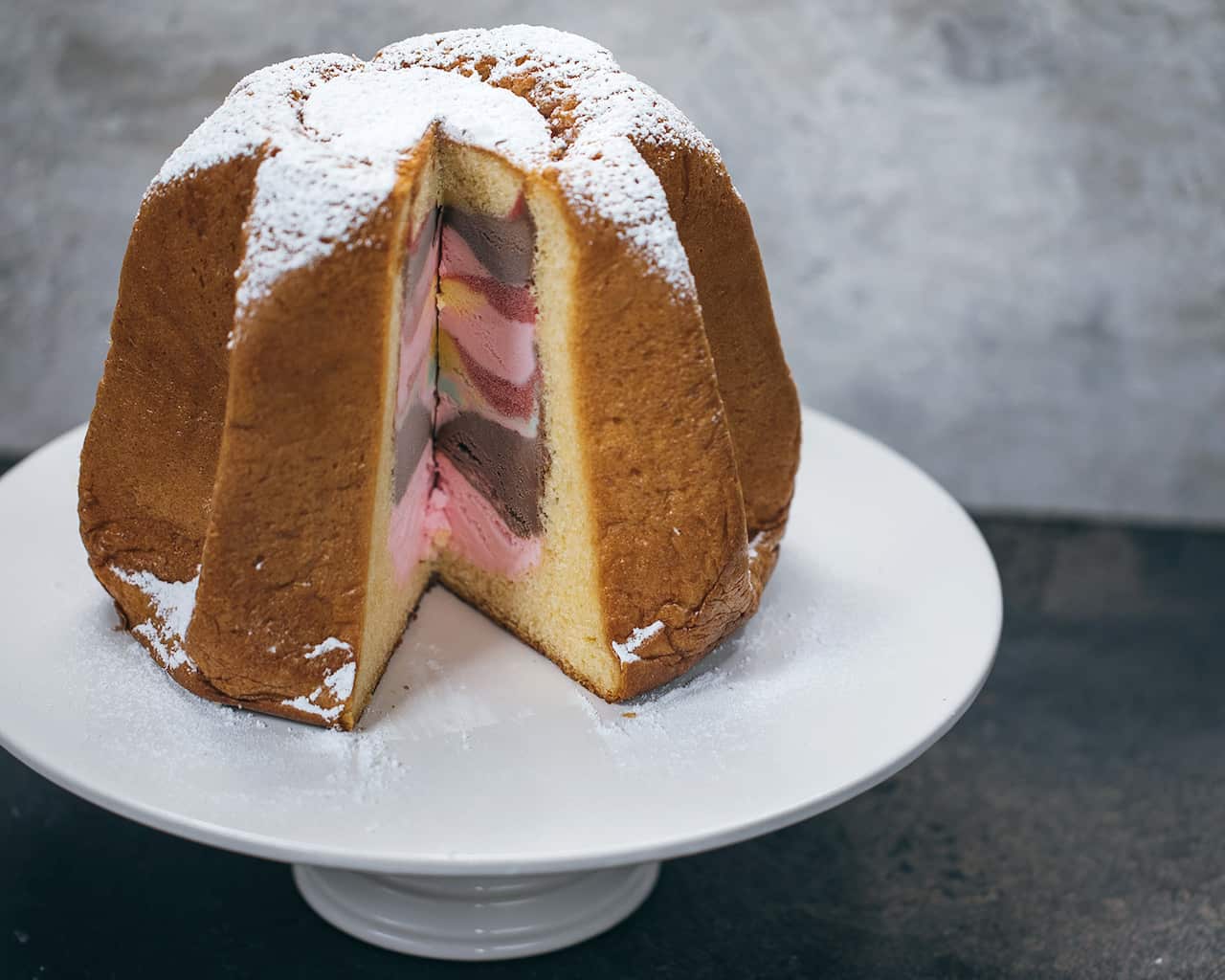 Panettone con gelato