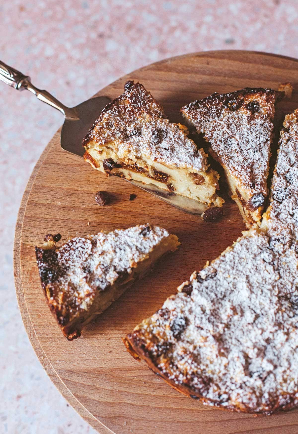 Italian bread pudding  - pinza di pane